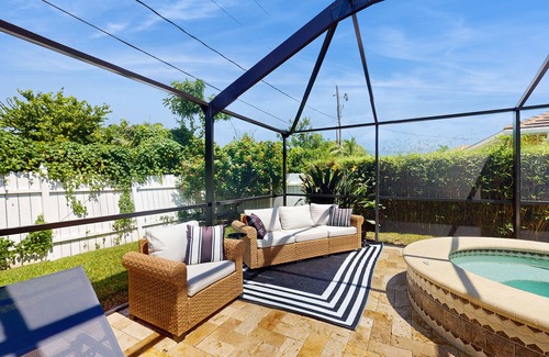 Naples Park House | Exquisite home with private pool, washer & dryer, and bikes