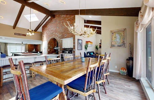 Lakeside House | Exquisite lakefront home with hot tub, dock, firepit, full kitchen, & W/D