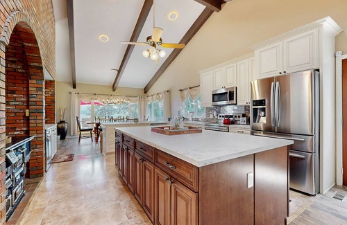 Lakeside House | Exquisite lakefront home with hot tub, dock, firepit, full kitchen, & W/D
