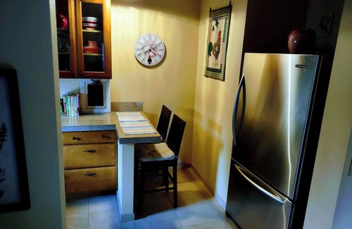 Mountain Center Cabin | Exquisite Log Cabin ~ WiFi & AC in Mountain Center near Idyllwild & Palm Springs