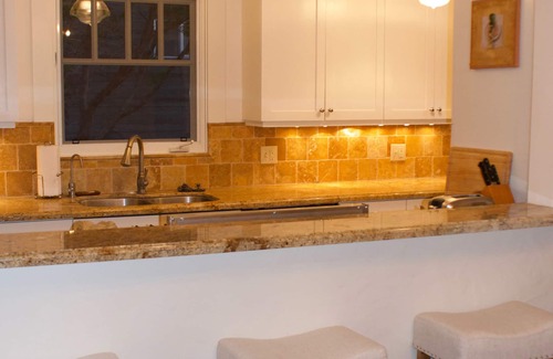 Lower Riviera House | Exquisite Lower Riviera View Cottage