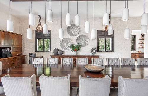Cabrera Villa | Exquisite Luxury Beachfront Hacienda Retreat