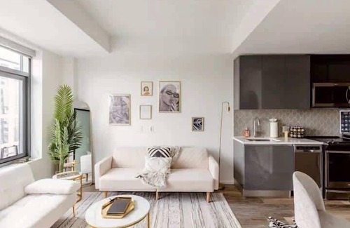Shawmut Apartment | Exquisite One-Bedroom Retreat in the Heart of the South End