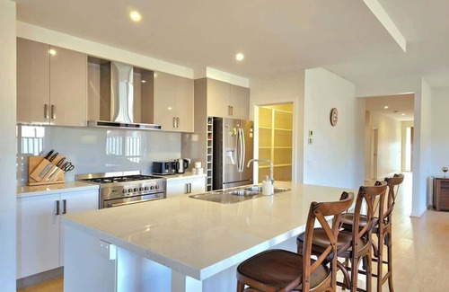 Point Cook House | Exquisite Point Cook Family Home with piano and home gym