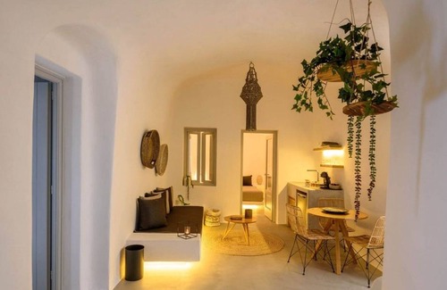 Pyrgos Villa | Exquisite Santorini Villa | Villa Pius | 2 Bedrooms | Children Older than 12Y.