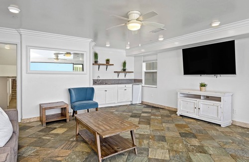 South Oceanside House | Exquisite Twelve Bedroom Single Family Oceanfront Home with Two Spas P823-X