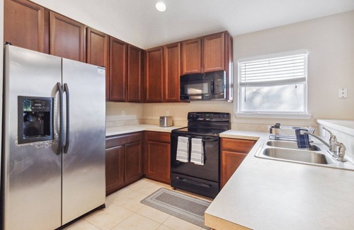 St. Augustine House | Exquisite Waterfront Retreat - Pet Friendly by RedAwning