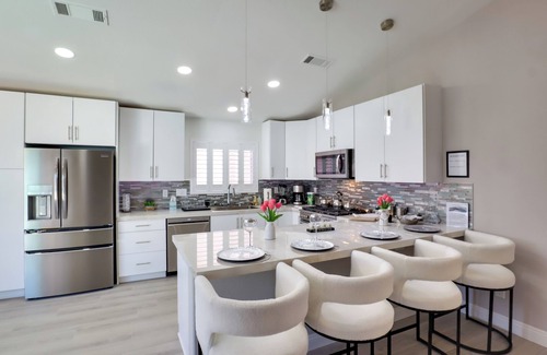 Green Valley North House | Extended Getaway w/Pool: 11 Mi to The Strip!