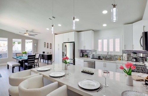 Green Valley North House | Extended Getaway w/Pool: 11 Mi to The Strip!
