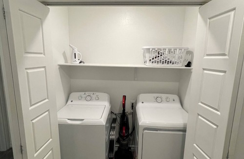 Centennial Hills House | Extended Stay 3 Bedrooms Cozy Townhouse Living