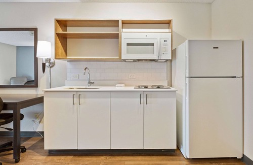 Oakland Hotel | Extended Stay America Premier Suites Oakland Alameda