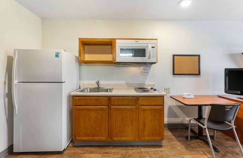 Akron Apartment | Extended Stay America Select Suites - Akron - South