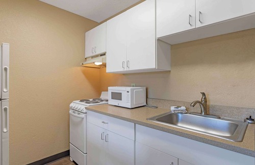 Cordova Hotel | Extended Stay America Select Suites Memphis Cordova