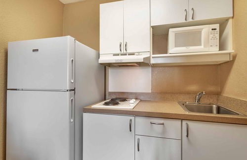 Springdale Hotel | Extended Stay America Suites Cincinnati Springdale I275