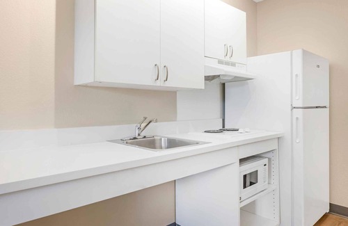 Melville Hotel | Extended Stay America Suites Long Island Melville