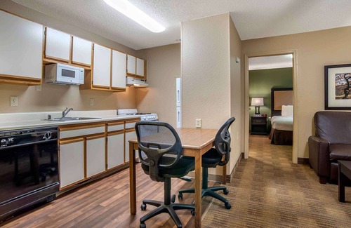 Central Oklahoma City Hotel | Extended Stay America Suites Oklahoma City Northwest