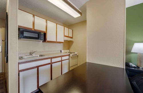 Central Oklahoma City Hotel | Extended Stay America Suites Oklahoma City Northwest