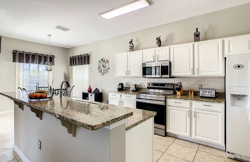 West Haven House | Extended Sun Deck, Pool and Spa, Gated Community