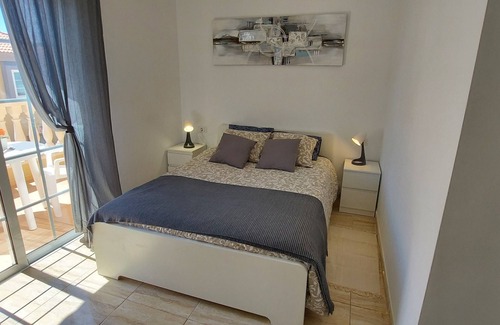 Arenas del Mar Ski Chalet | EXTENDENDOUS OCEAN ESTUDIO NEAR THE SEA