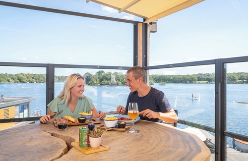 Leuken House | Extra luxury 6-person wellnessvilla in the holiday park Landal Marina Resort Well