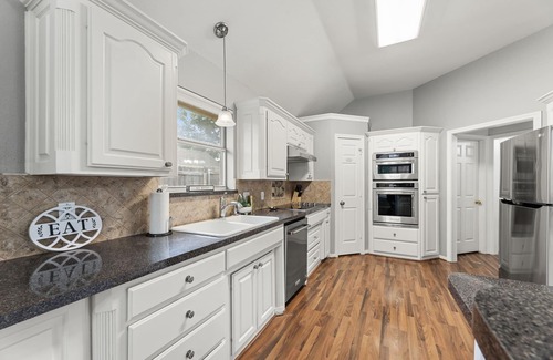 North Richland Hills Villa | Extraordinary DFW Villa - Pool, Games & Fun