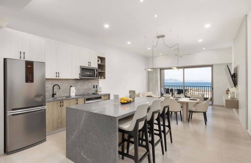 Loreto Apartment | Extraordinary Beachfront Danzante Bay, Loreto