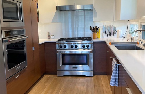 Cleveland Park House | Extraordinary mid-century gem near Metro and embassies.