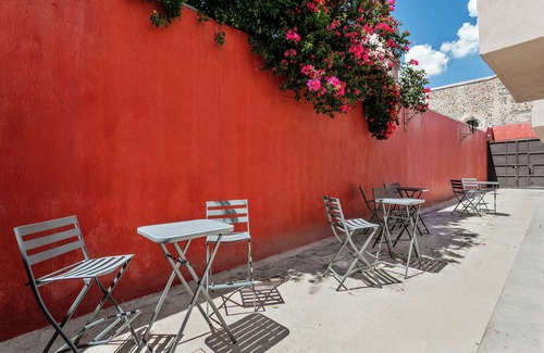 Downtown Queretaro Apartment | Ezequiel Montes By Homirent