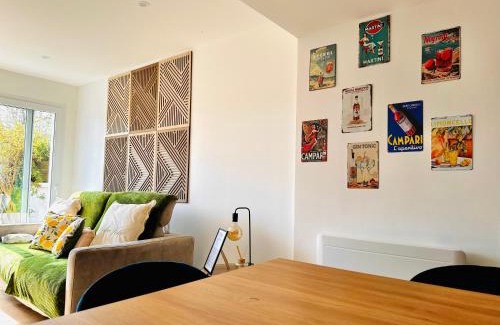 Deville-les-Rouen House | Félin pour l'Autre - Spa