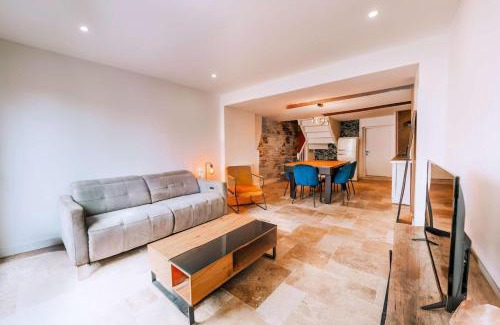 Deville-les-Rouen House | Félin pour l'Autre - Spa