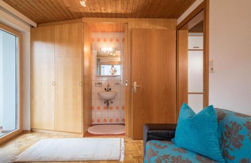 Grossdorf Apartment | Försterhaus Wohnung Obergeschoss