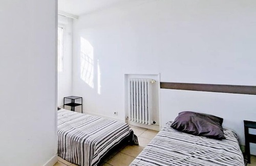 Trappes Apartment | F 2.b.2 Avec 4 Lits Part