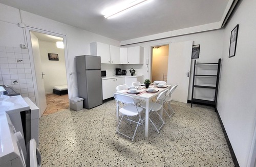 Trappes Apartment | F 3.k.1 Avec 2 Chambres et 6 Lits