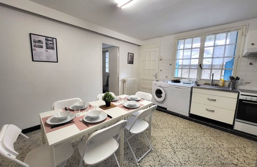 Trappes Apartment | F 3.k.1 Avec 2 Chambres et 6 Lits