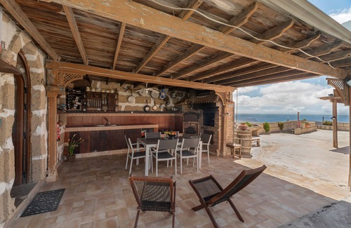 El Rincon Cottage | 'F Tamaide' with Sea View, Wi-Fi and Air Conditioning