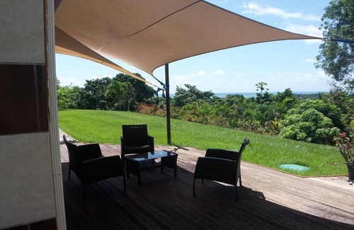 Goyave Apartment | F1 + JACUZZI Calme, Zen et Marie Galante en face
