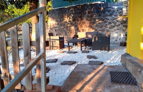 Piton Saint-Leu House | F2, whole housing, in Piton Saint-Leu
