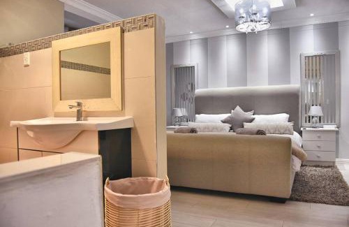 Henties Bay House | F3 at Silvermist