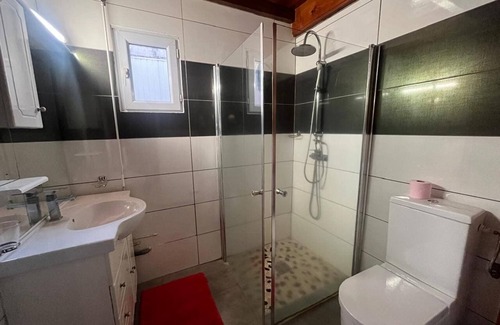 Saint-Pierre Apartment | F3 Bien Équipé à Saint-pierre Ville D'art et D'histoire