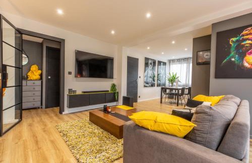 Vallieres Apartment | F3 charmant neuf et équipé avec balcon "Wailly"