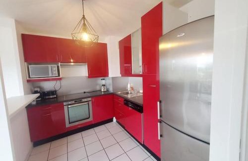 Cergy Apartment | F3 Cosy avec Parking, Wifi Fibre - Centre-ville, Face ESSEC, Proche Gare et Commerces
