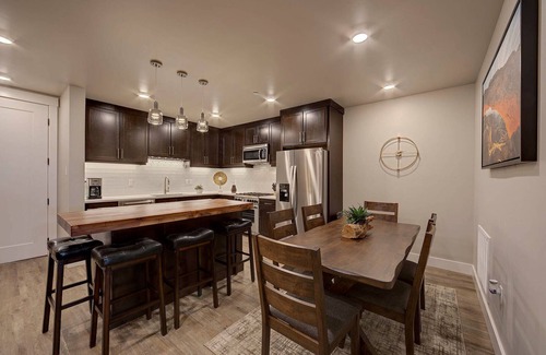 Moab South Valley Condo | F5&F8: Sage Creek Resort "Combined 2 Unit Rental"