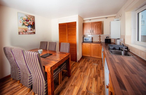 Pleasance Apartment | Fab Arthur Seat views. Old town apartment.