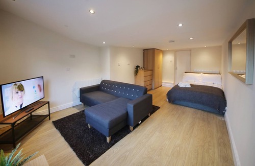 Headingley Apartment | FAB in the heart of Headingley