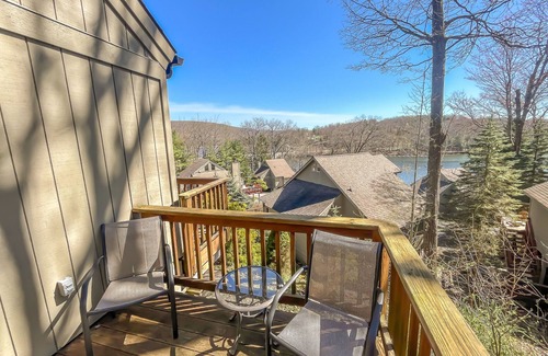 Thayerville House | Fab Lakeview Home with Lake Access + Dock Slip!