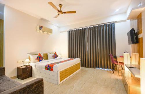 Gurugram Hotel | FabExpress AR Suites