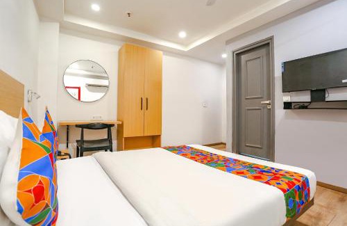 Delhi Hotel | FabExpress Blusky