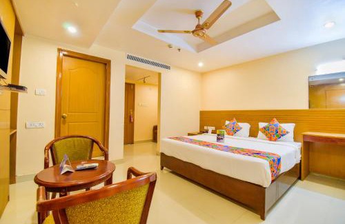Hyderabad Hotel | FabExpress Deccan Heritage - Nr ISKON TEMPLE , ABIDS