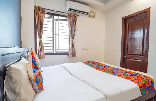 Coimbatore Hotel | FabExpress Global Stay