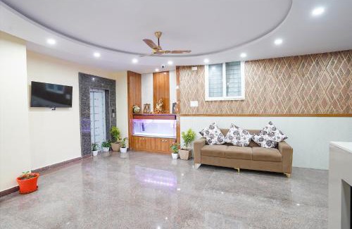 Nagarbhavi Hotel | FabExpress Platinum Palace - Nr Magadi Main Road